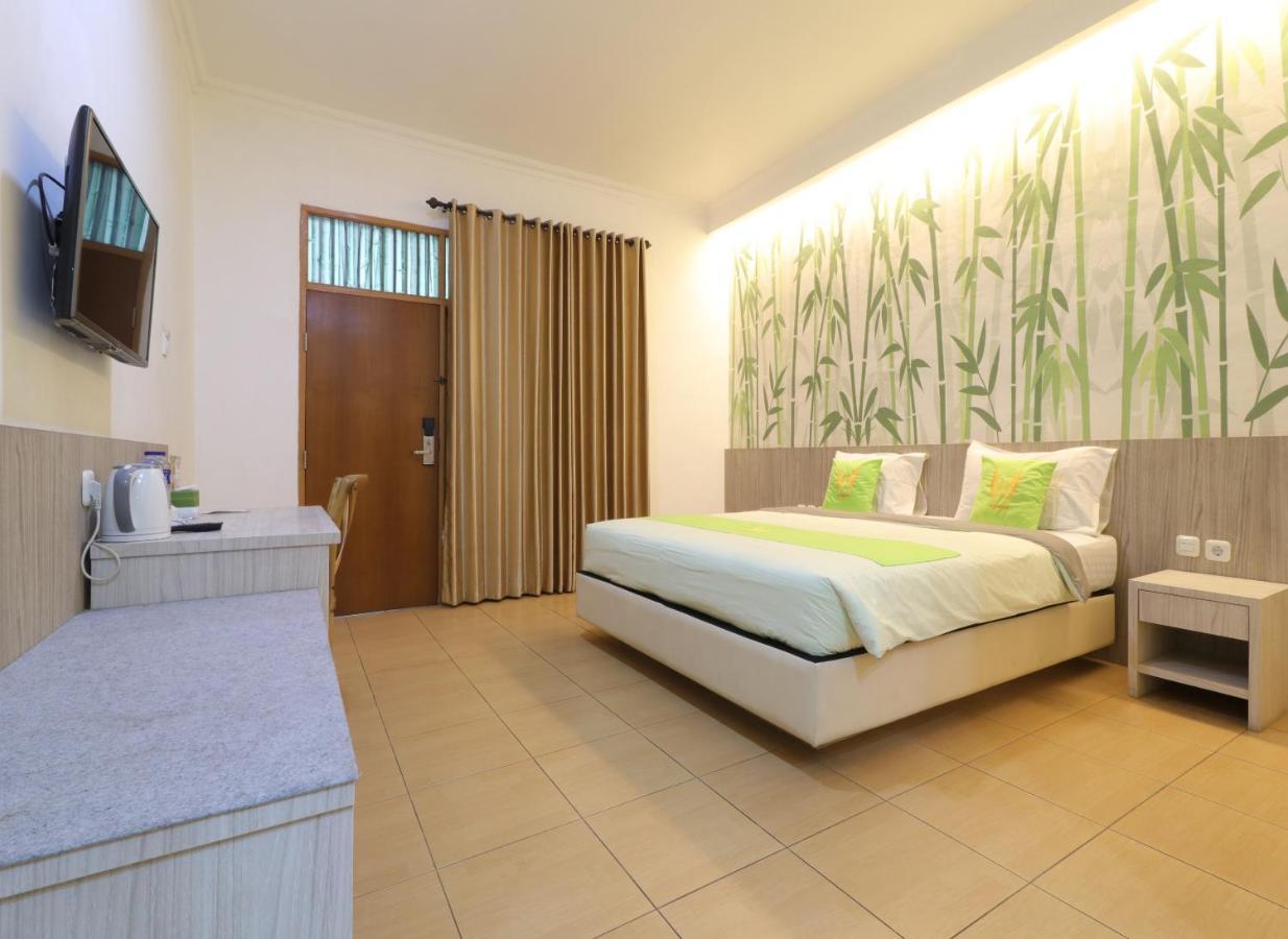 Hotel Huswah Airport Tangerang Ngoại thất bức ảnh