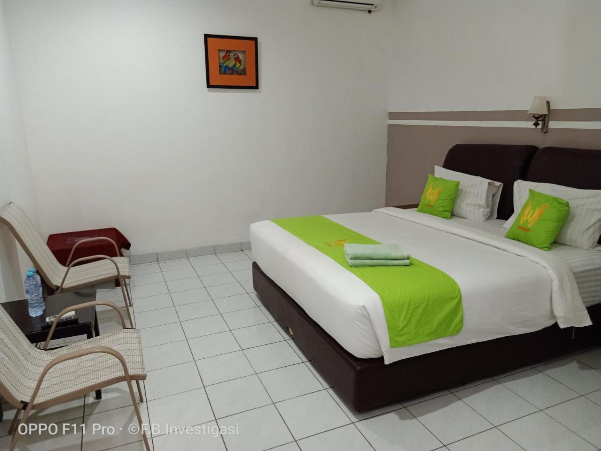 Hotel Huswah Airport Tangerang Ngoại thất bức ảnh